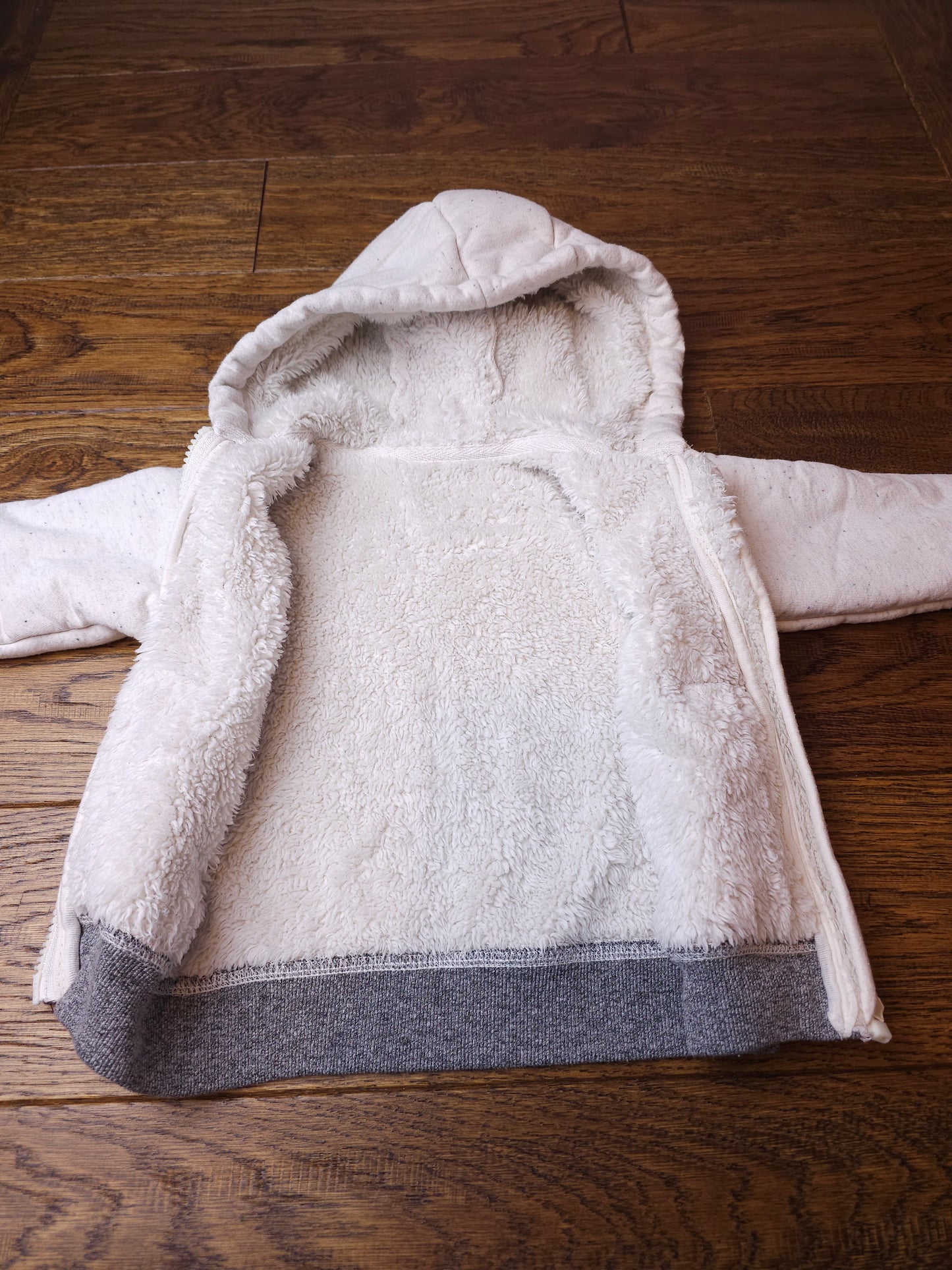 Matalan Thick Hoodie Jacket 9-12 Months R