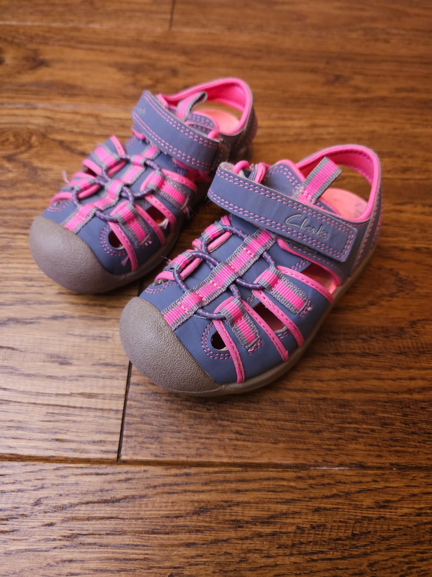Clarks Doodles Sandals 7F