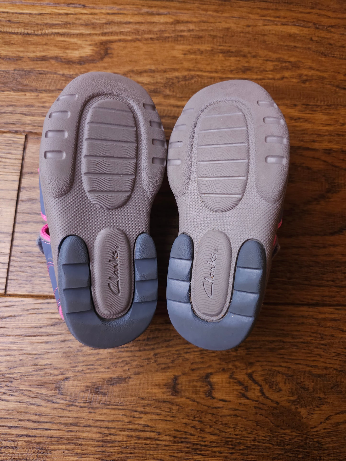 Clarks Doodles Sandals 7F