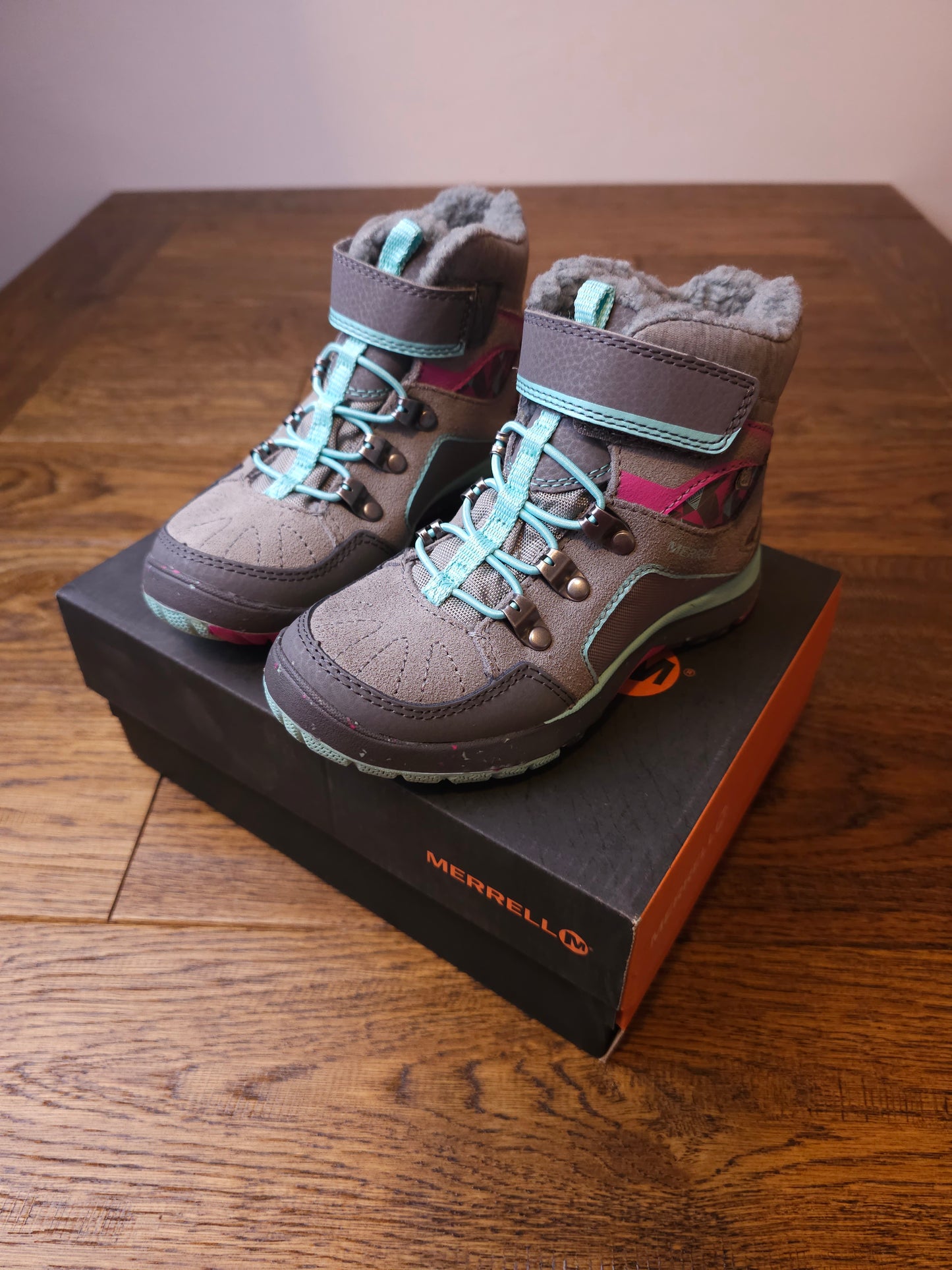 Merrell ML-G Moab Polar Insulated Walking Hiking Shoes Boots