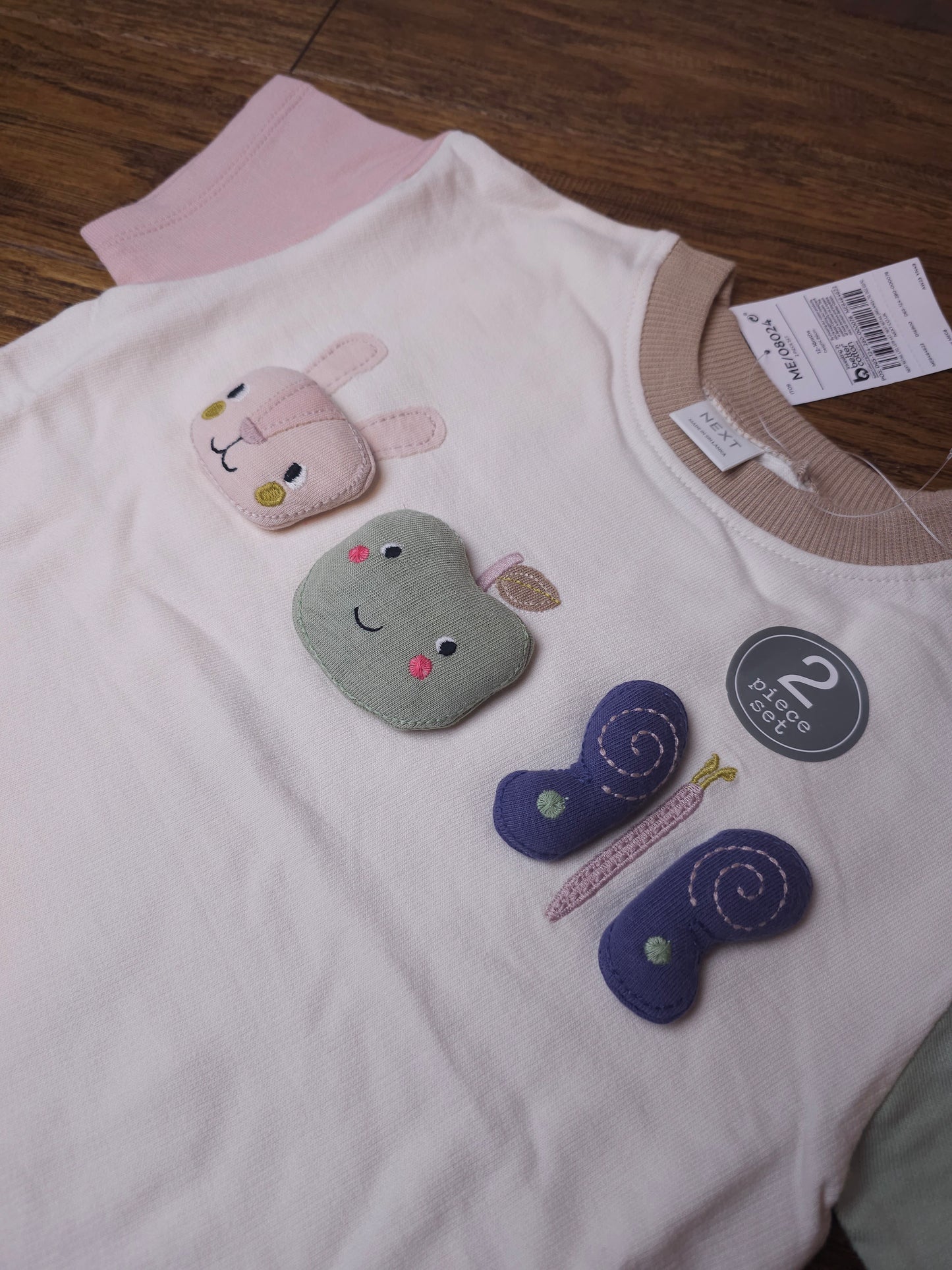 Next 3D Apple Rabbit Butterfly Top And Shorts Outfit Set 12-18 Months.