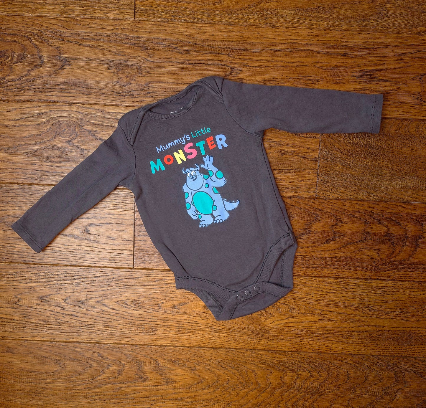 Tesco Disney Monsters Inc Sulley Mummy's Little Monster Long Sleeve Bodysuit Vest 6-9 Months.
