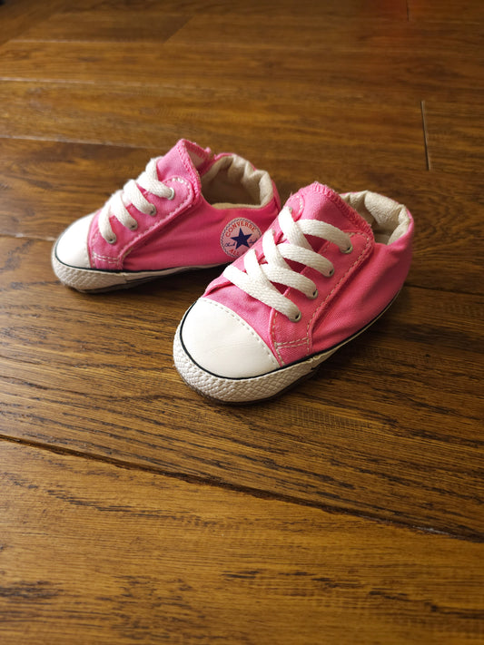 Converse Crib Shoes UK 4 Infant