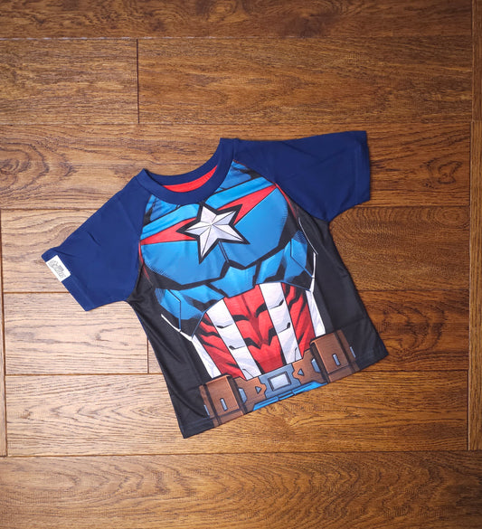 Marvel Avengers Official Captain America T-Shirt 18-24 Months, 8-9 Years