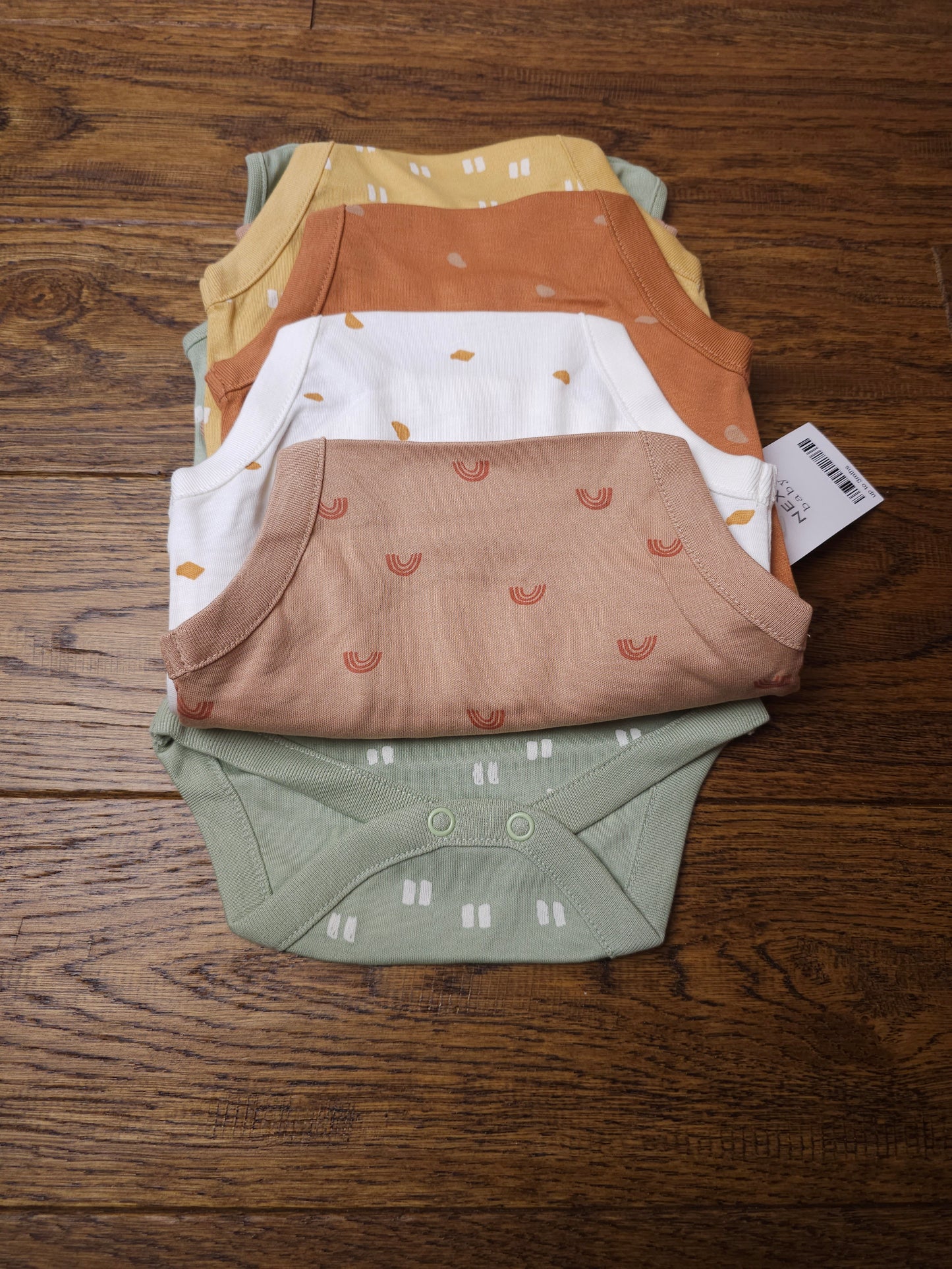 Next 5x Unisex Sleeveless Vests 0-3 Months.