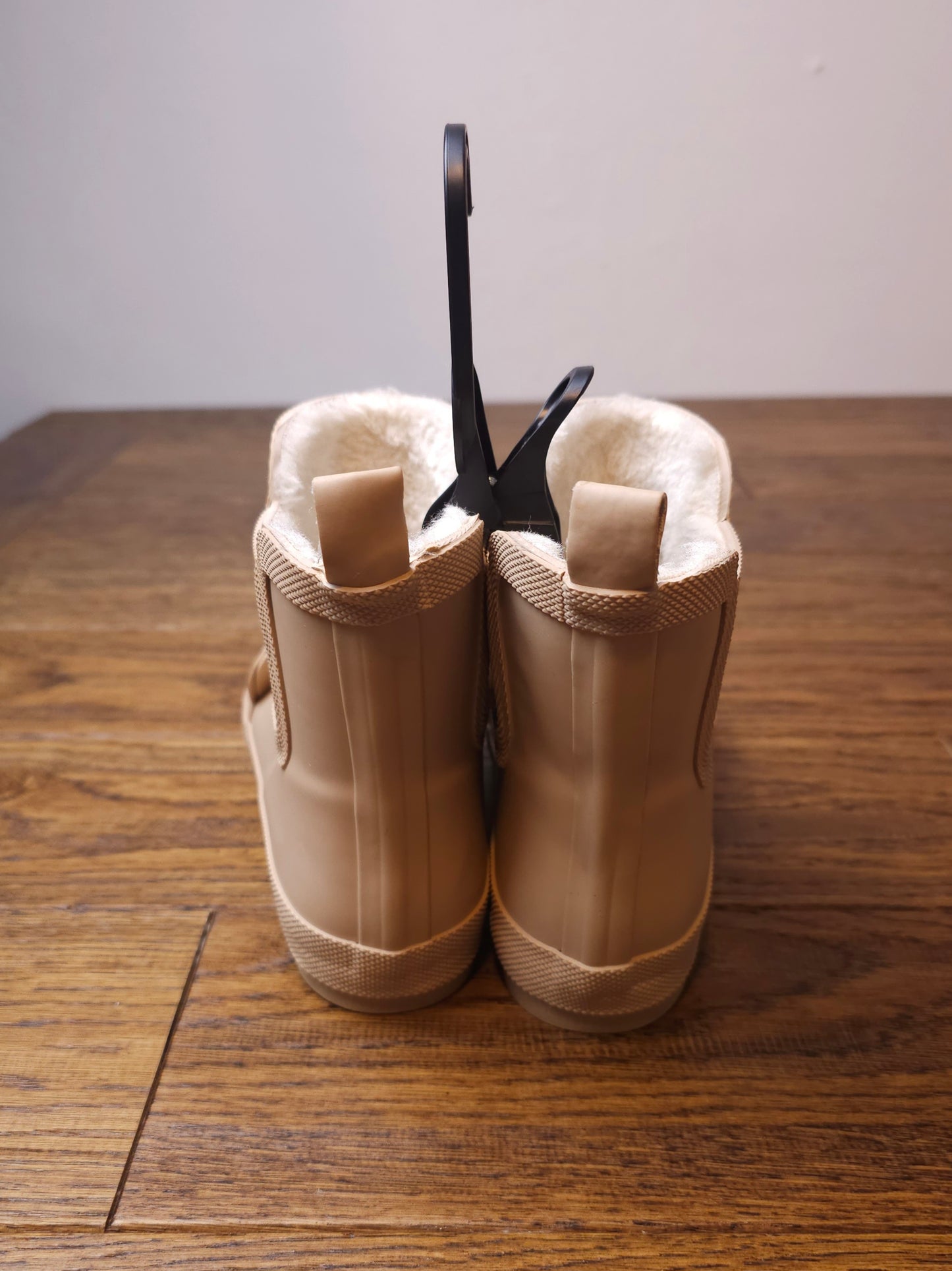 Marks and Spencer Lined Tiger Rain Boots Chelsea Welly Boot Shoes UK 1 Child, UK 2 Child