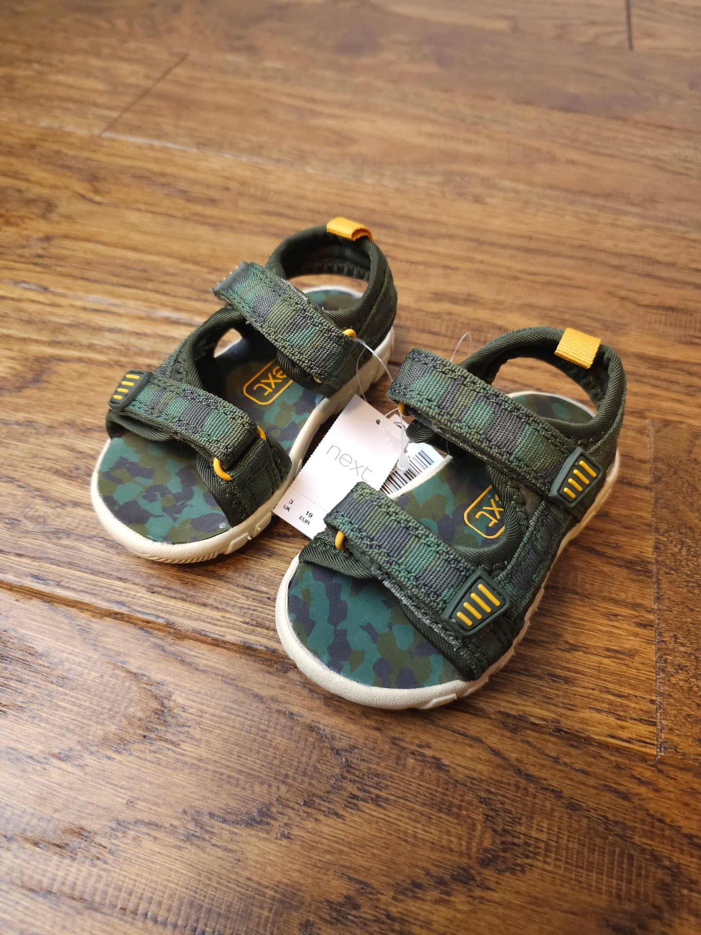 Next Camouflage Print Beach Sandals UK 3 Infant.