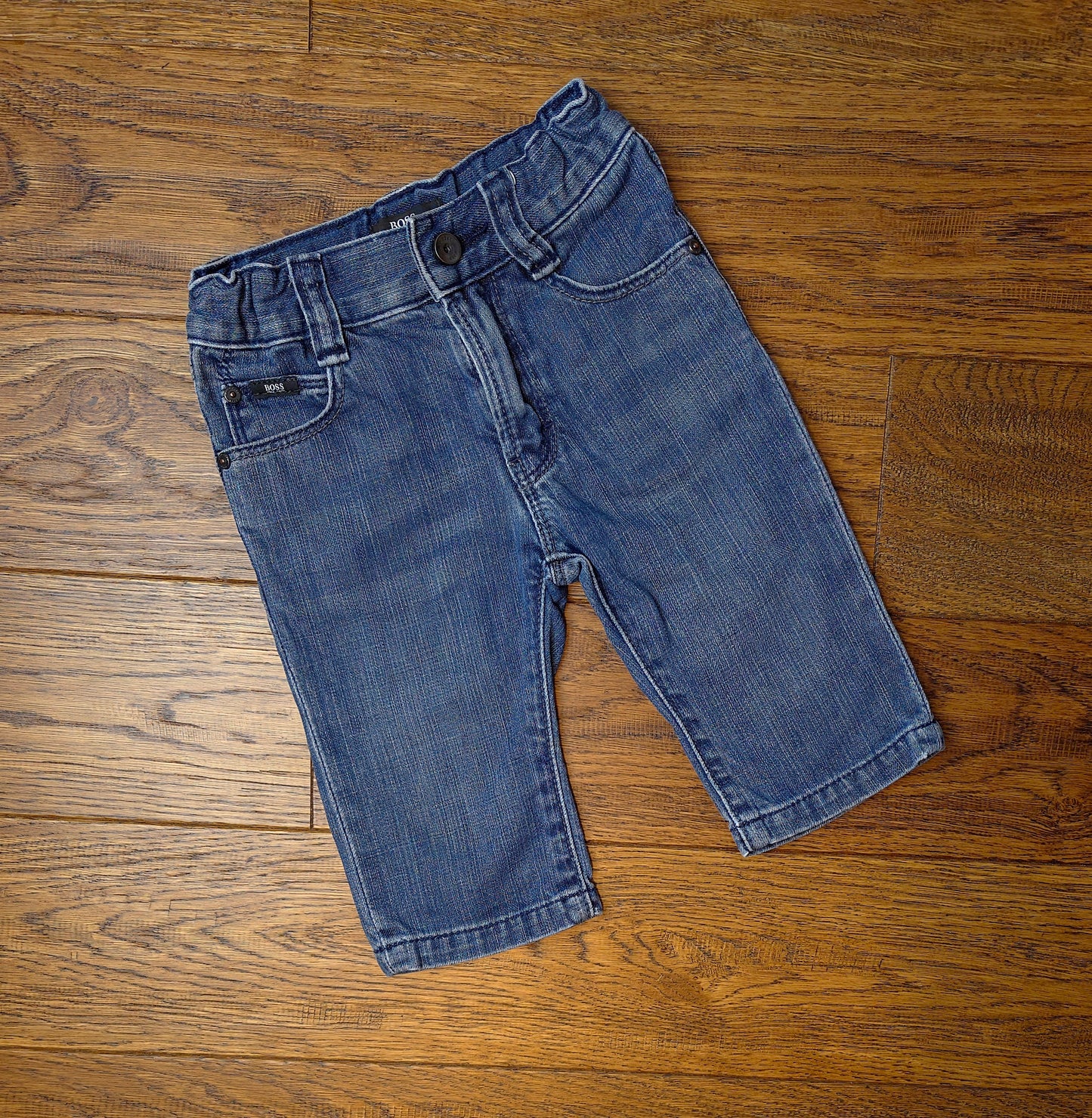 Hugo Boss Regular Fit Jeans With Adjustable Waist and Clasp Button 6 Months 67cm.
