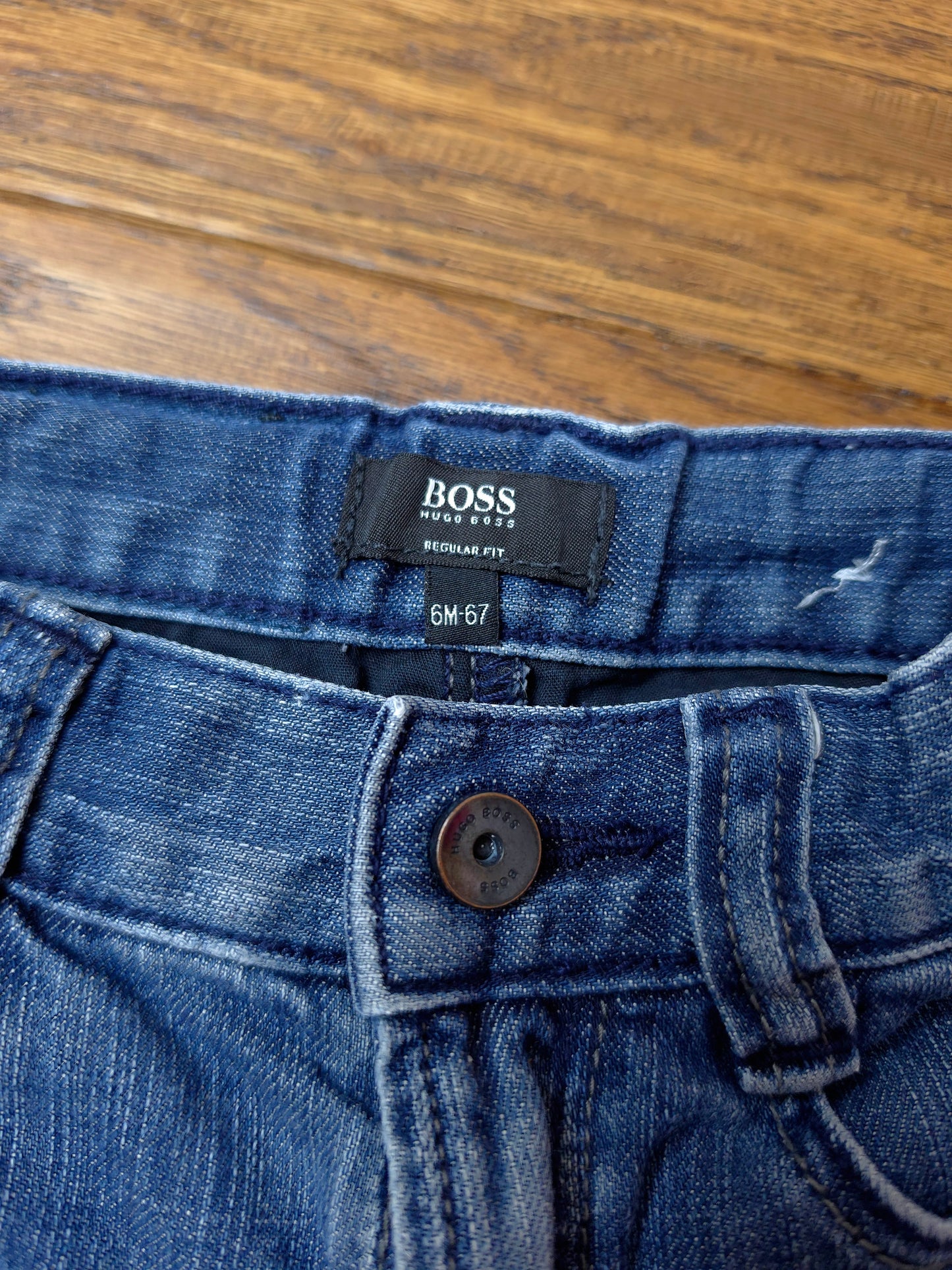Hugo Boss Regular Fit Jeans With Adjustable Waist and Clasp Button 6 Months 67cm.