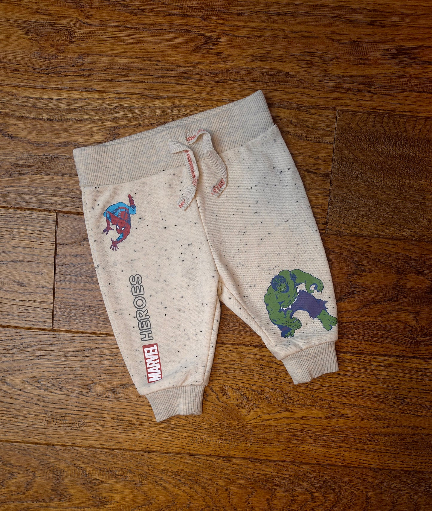 Primark Marvel Heroes Spiderman Hulk Jogging Bottoms Trousers 0-3 Months.