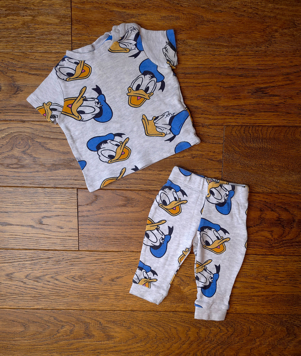 Tesco Donald Duck Pyjamas Up To 1 Month.
