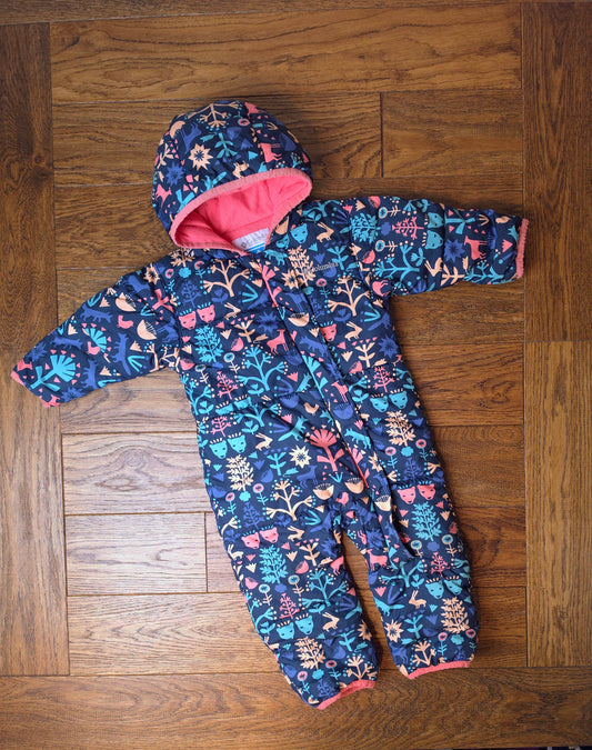 Colombia Down Filled Woodland Print Snowsuit Pramsuit With Hand and Foot Covers 12-18 Months.