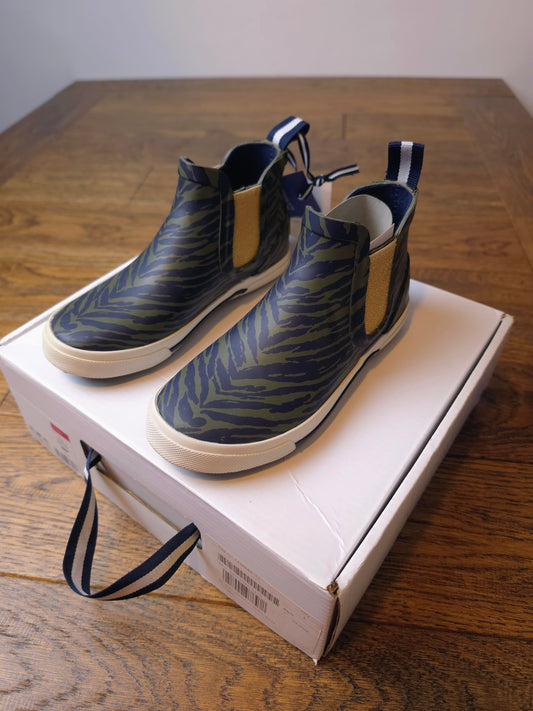 Joules Rainwell Zebra Stripe Welly Boot Shoes UK 11 Child.